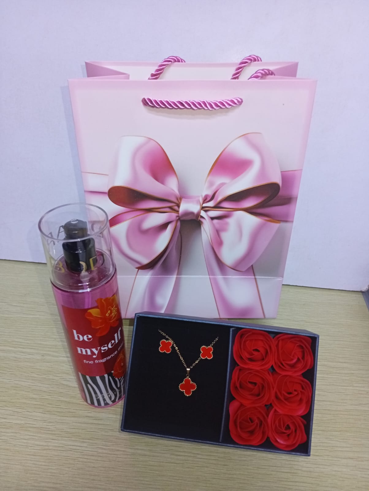 Lady gift package