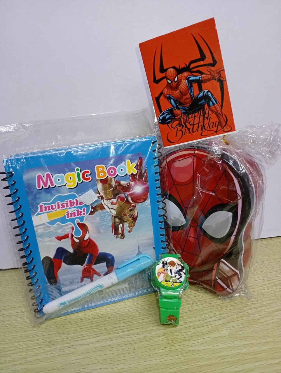 Magic book, piggy bank, watch + a free gift card