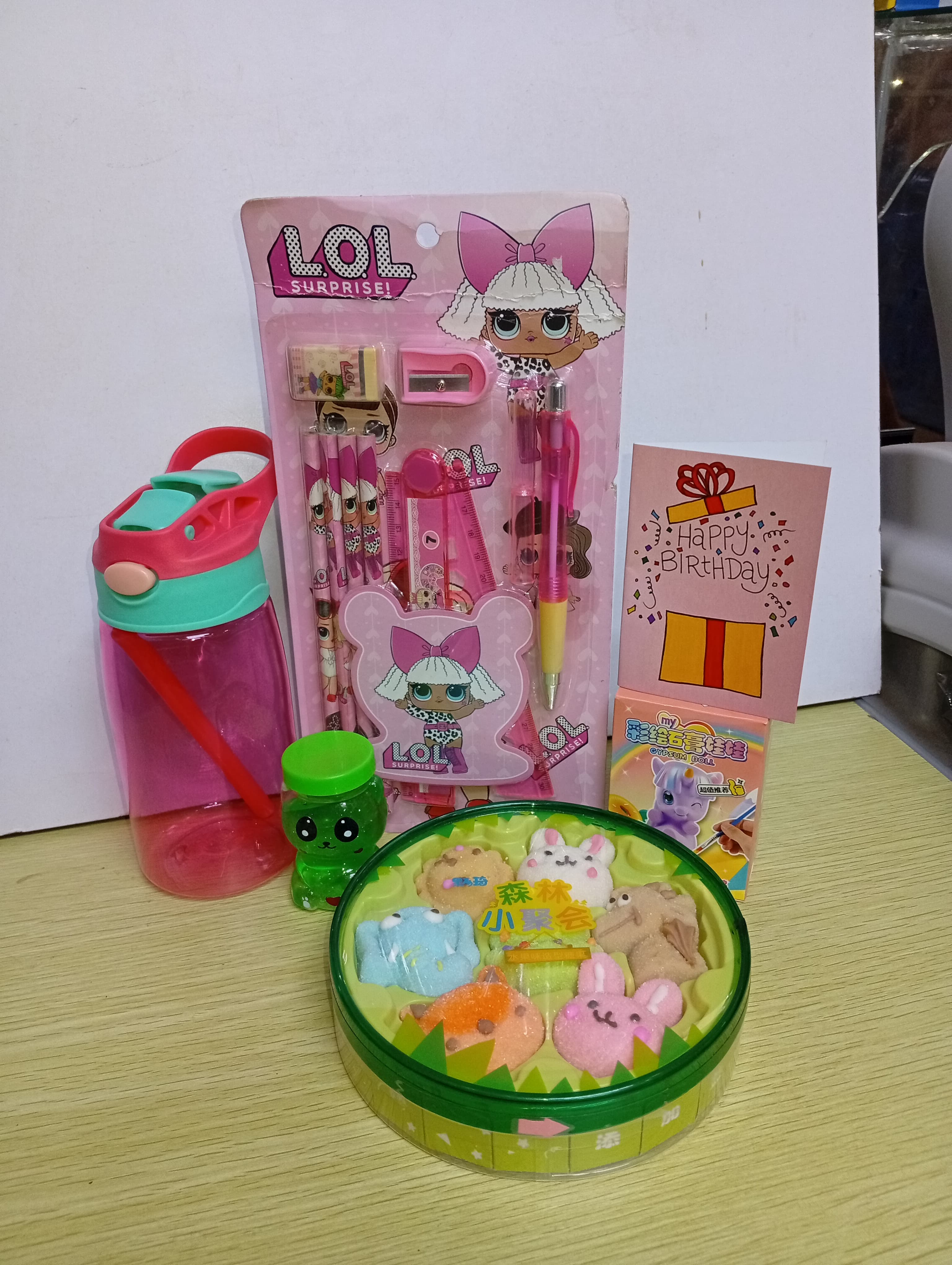 Girl's gift hamper {Water bottle, stationery set, slime, painting toy, candy set} ✓ get a free gift card