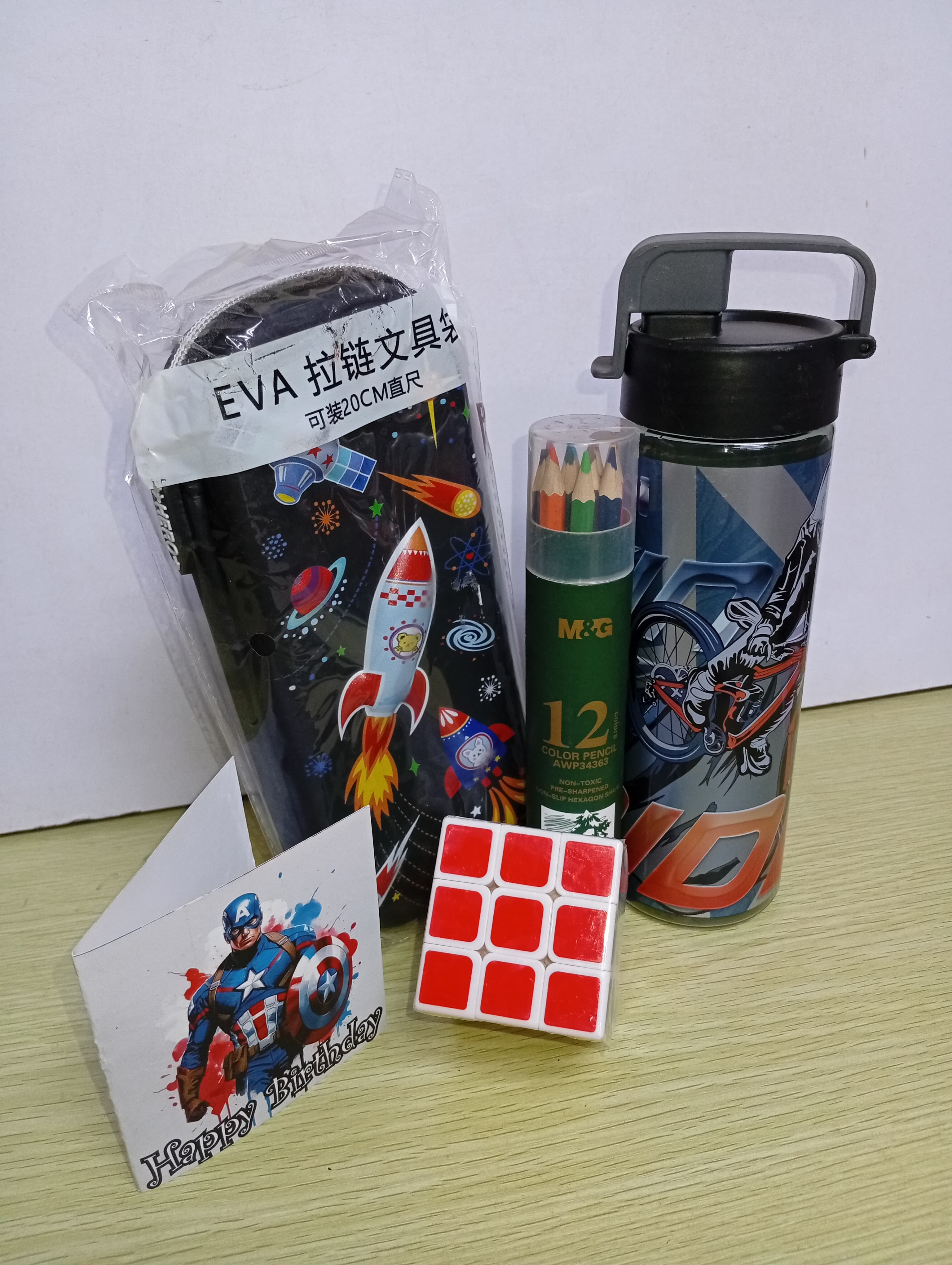 Boy's gift set (Pencil pot, colour pens, rubic cube, water bottle )Get a free gift card